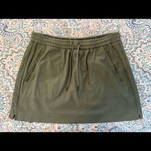 Athleta Skirt
